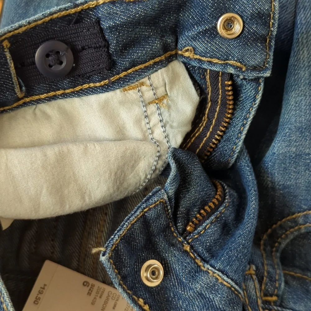 The Children's Place Boys Dark Wash Skinny Jeans Size 6